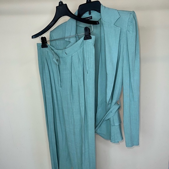SAGE RIYAH RUFFLE BLAZER and pant - Picture 2 of 12